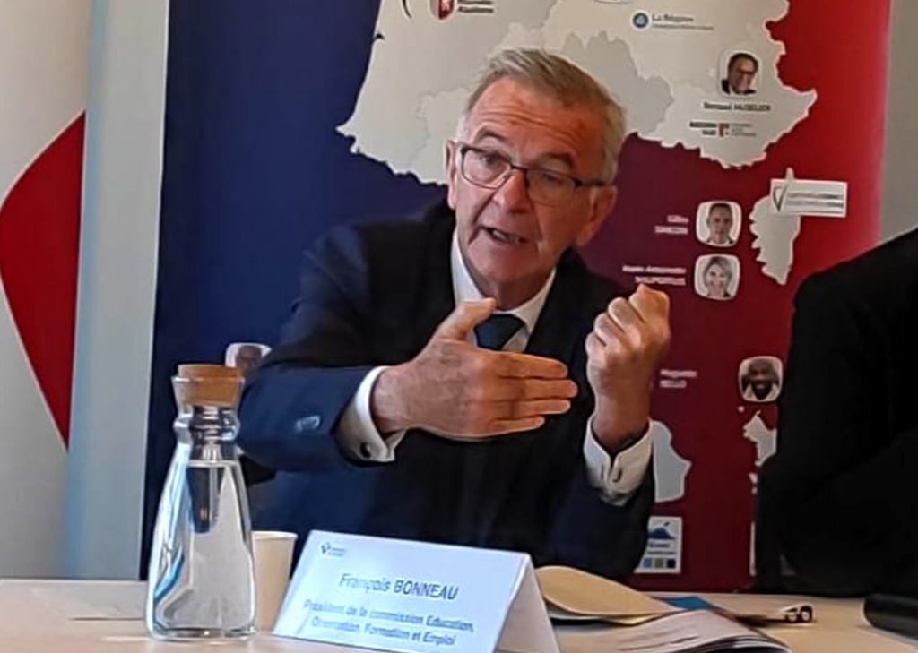 Régions de France appelle à limiter les coupes budgétaires