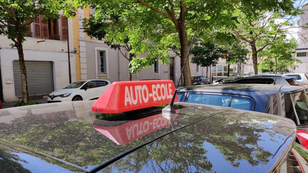 la fin du financement par le CPF est une "bombe sociale", selon la fédération des auto-écoles en ligne