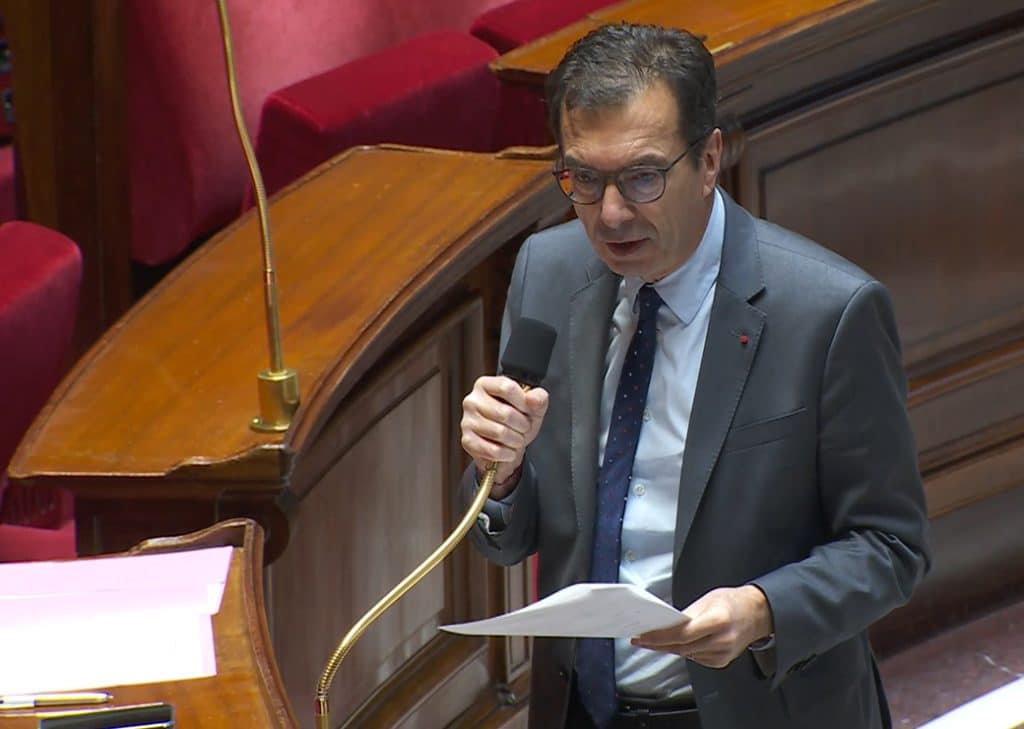 Les mesures du gouvernement pour lutter contre les "brigands de la formation"