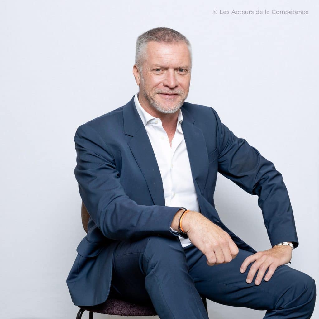 Yves Hinnekint élu Président des Acteurs de la Compétence