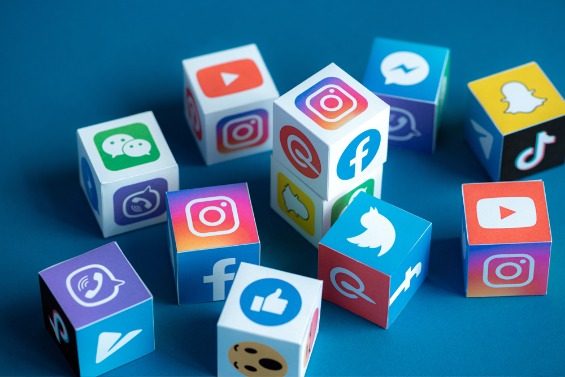 Promotion d’actions de formation par un influenceur : mentions obligatoires