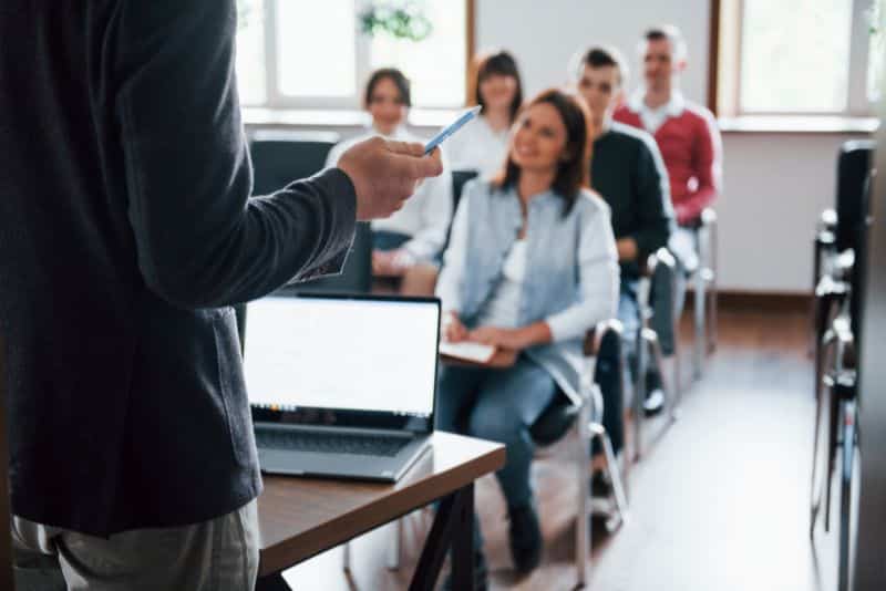France compétences : vers un retour à l’équilibre budgétaire après des années sous tension