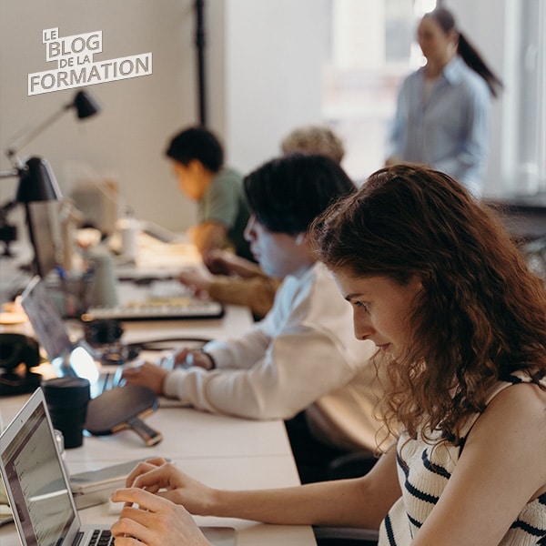IA en formation : comment renforcer les compétences sans remplacer l'humain ?
